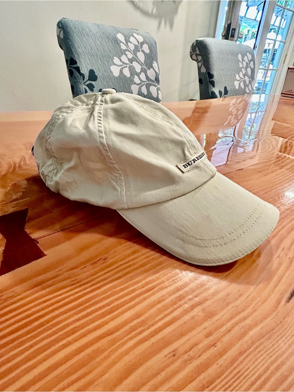 Burberry Golf Cream Baseball Cap - Picture 5 of 6